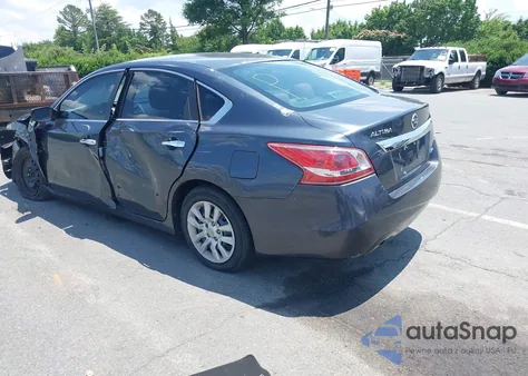 2013 Nissan Altima 2.5 S из США, поврежденный, VIN 1N4AL3AP8DN513892
